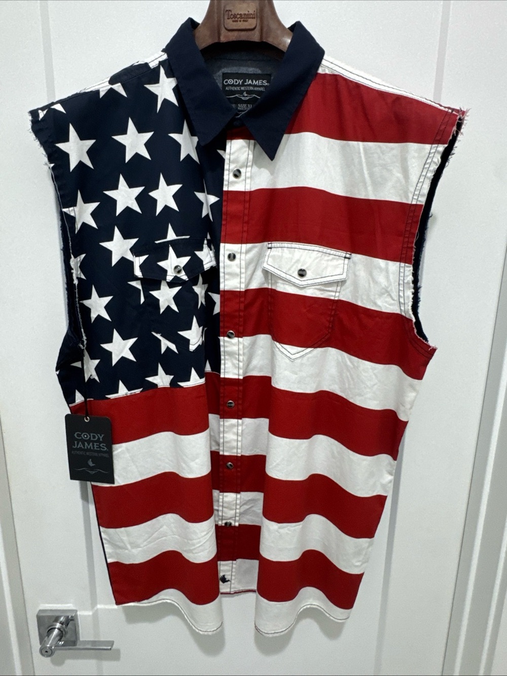 Cody James Bubba American Flag Sleeveless Western Pearl Snap Shirt
